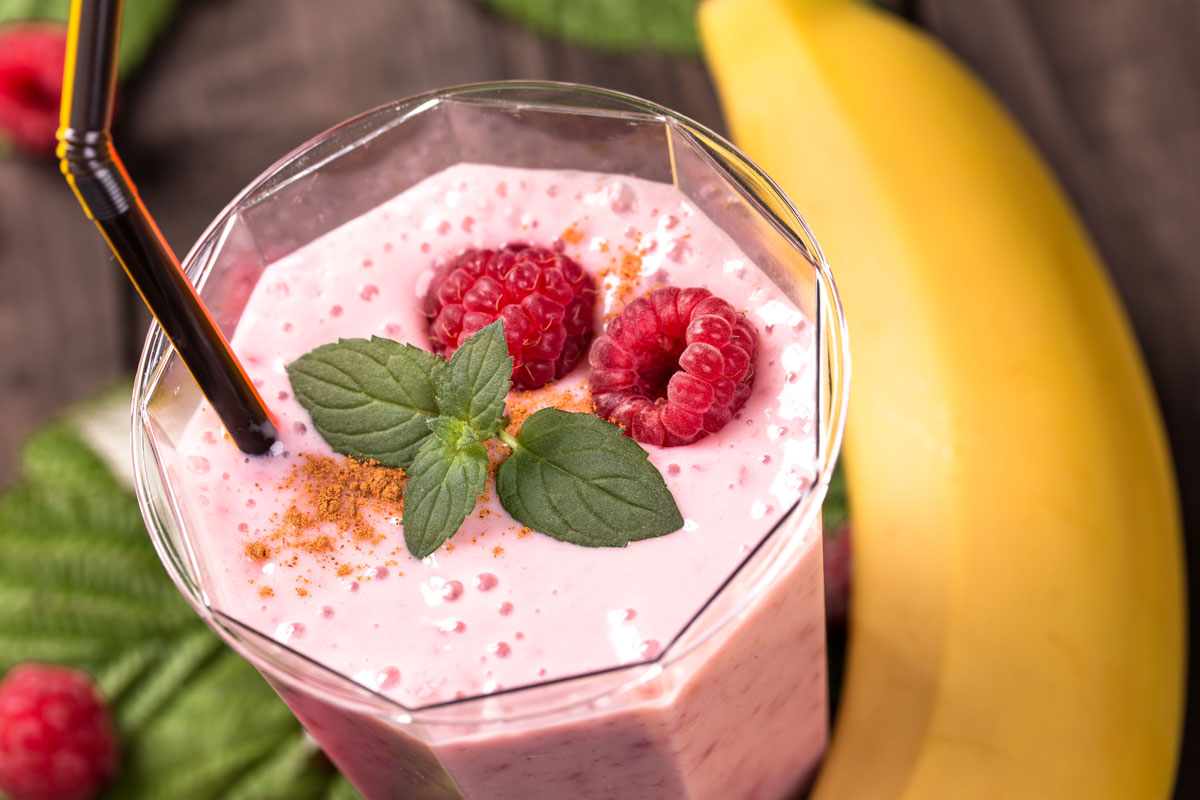 Coconut Banana Berry Smoothie