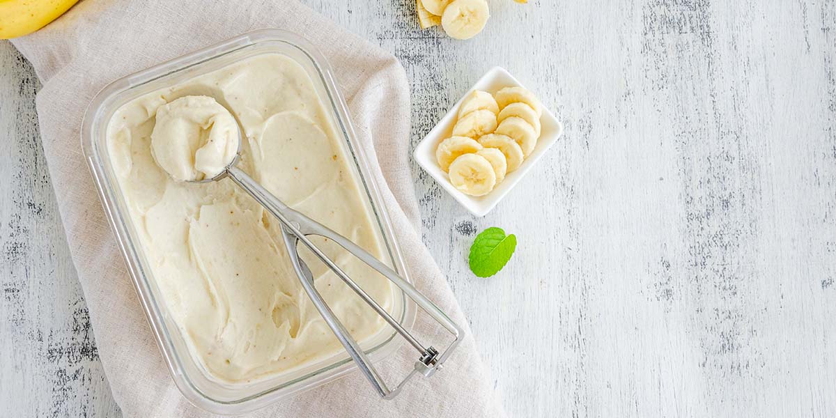 Banana Ice Cream Sundaes