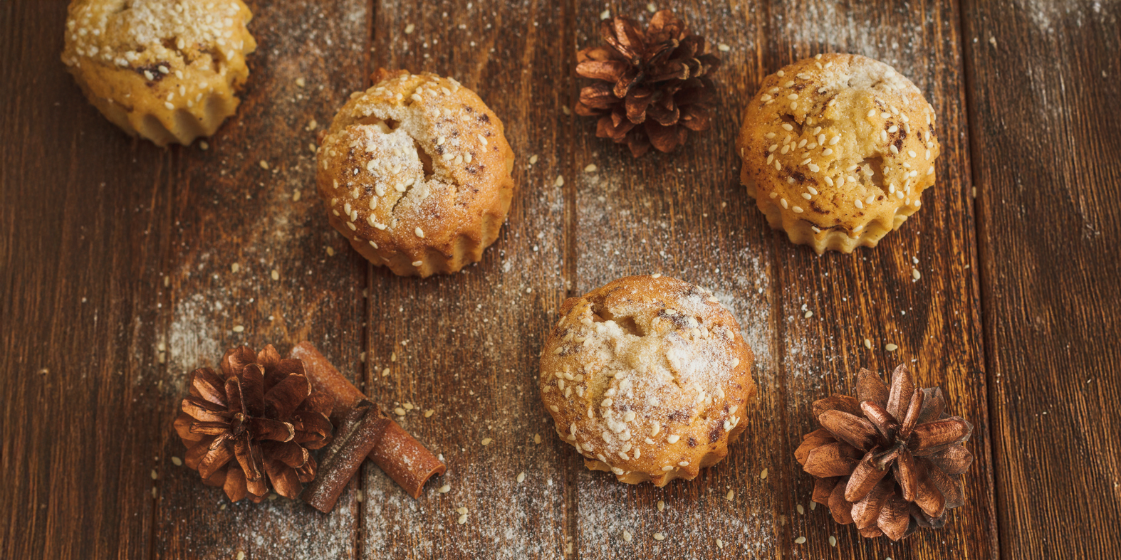 Apple Cinnamon Protein Muffin Bites
